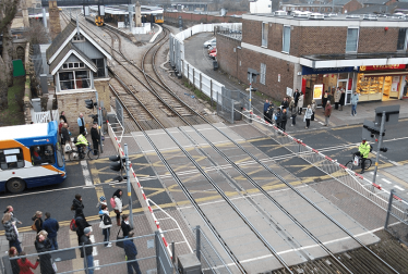 Lincoln High St Railway crossing closed again